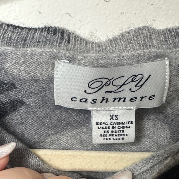 Ply 100% Cashmere Gray and Black Camouflage Sweater - Picture 2 of 5